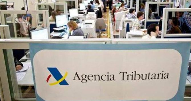 HISENDA ENVIA CARTES A DECLARANTS D’IVA ANUNCIANT POSSIBLES REVISIONS