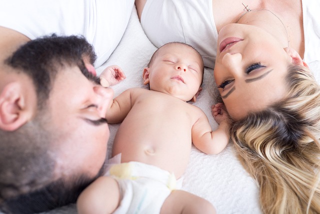 ELS PERMISOS PER MATRIMONI, NAIXEMENT I DEFUNCIÓ S’HAN DE GAUDIR A PARTIR DEL PRIMER DIA LABORABLE